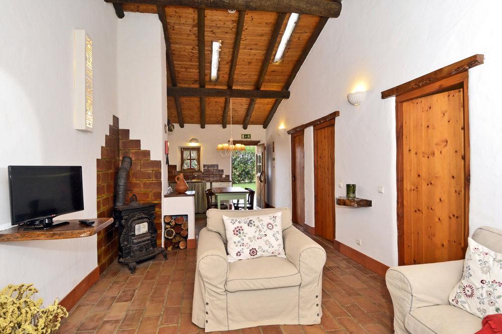 Cerro Da Fontinha Guest House São Teotónio Екстериор снимка